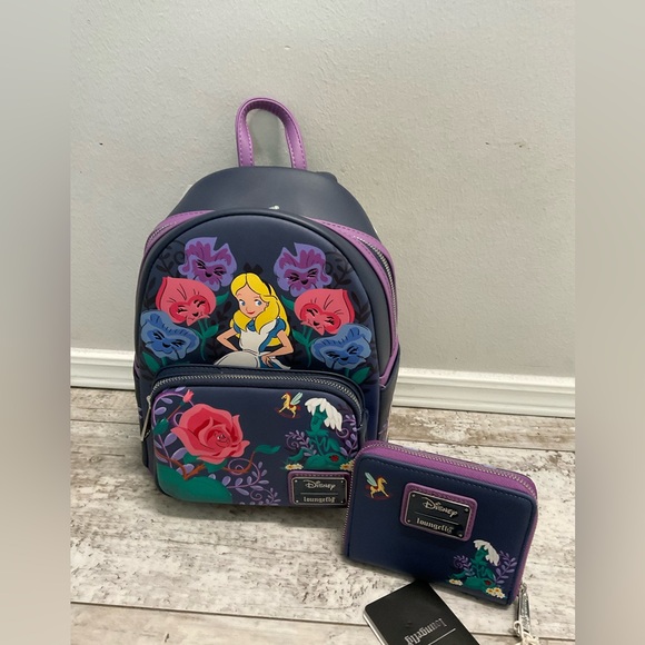 NWT Alice in Wonderland Alice and Flower mini backpack and wallet in set main image 7